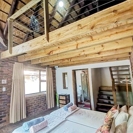 Athule Inn Marloth - Units Marloth Park Buitenkant foto