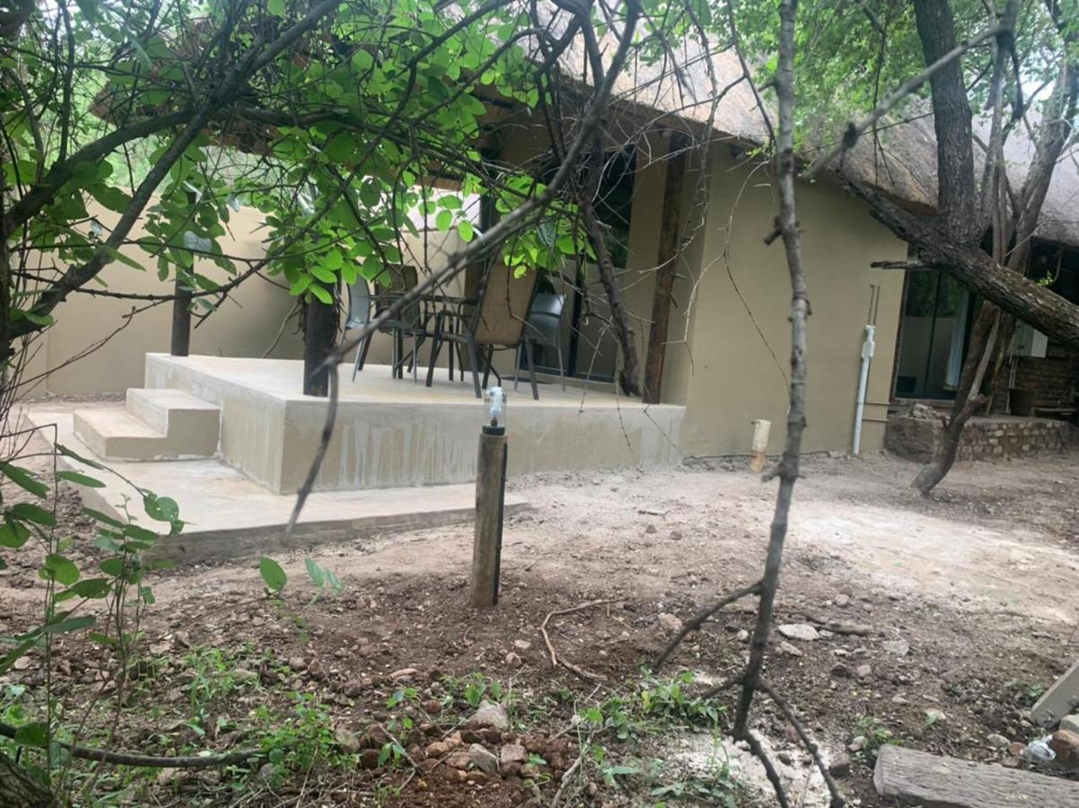 Athule Inn Marloth - Units Marloth Park Buitenkant foto
