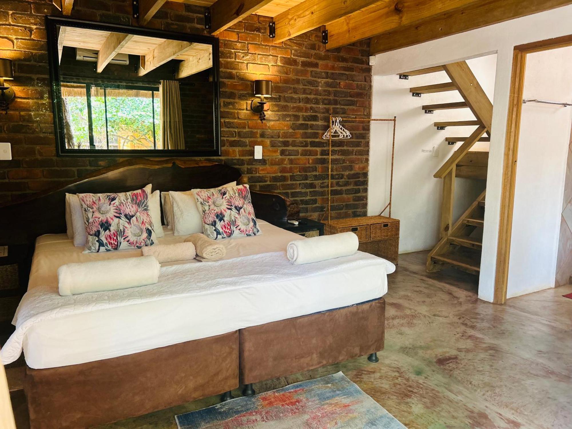 Athule Inn Marloth - Units Marloth Park Buitenkant foto